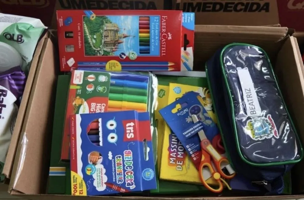 📍Rancharia | Cidade vizinha investe pesado e garante uniforme com tênis e kit escolar de alta qualidade para os alunos