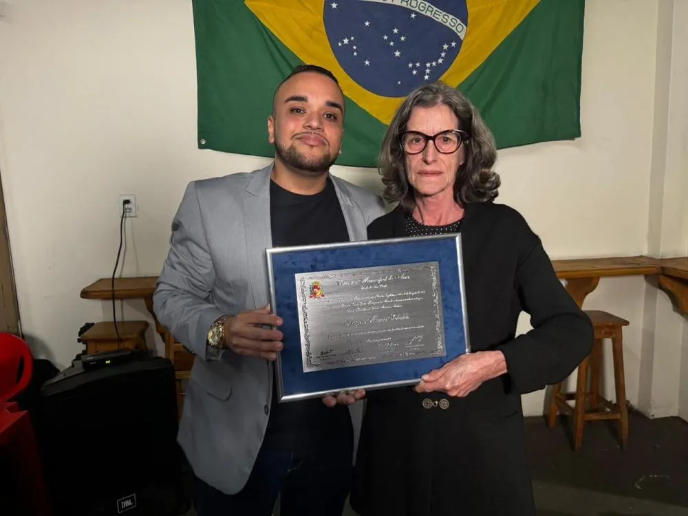 🏆 Angela Maria Tebaldi recebe o Título de Cidadã assisense