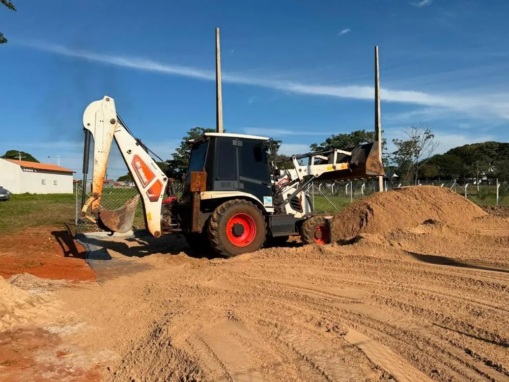Parque das Águas de Assis ganha nova quadra de areia e amplia opções de lazer