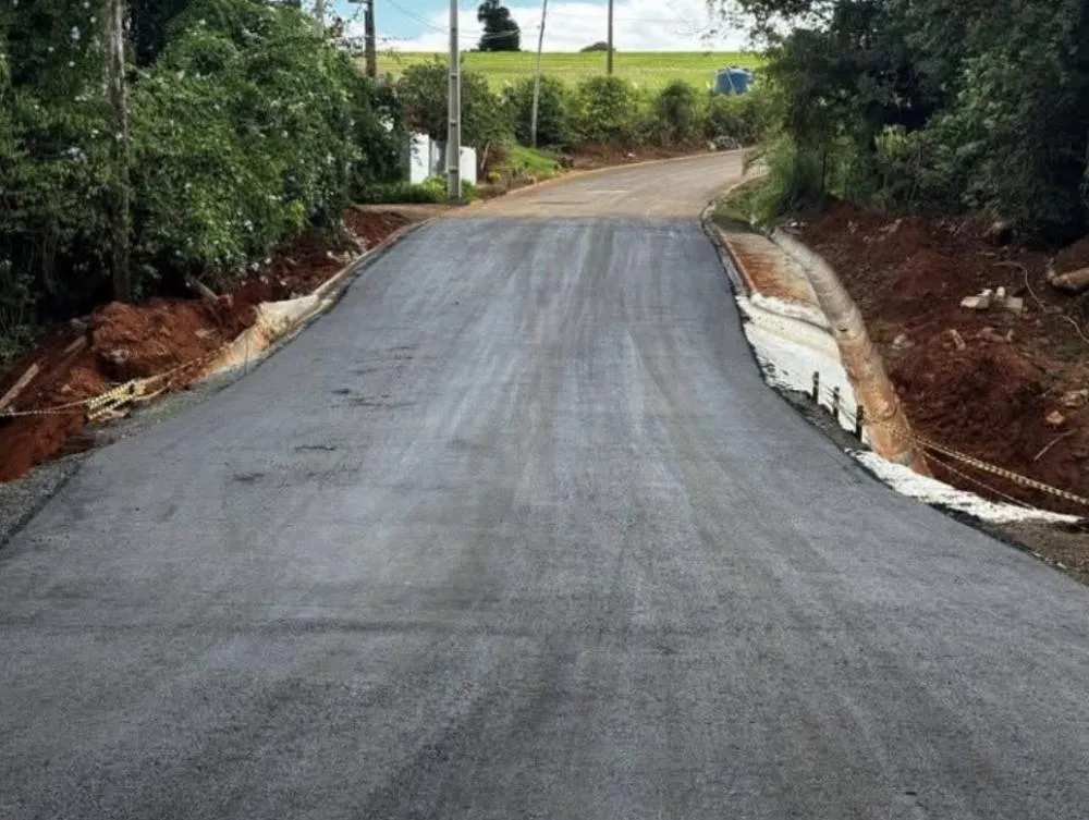 Prefeitura libera ponte da Água do Matão aliviando logística para produtores rurais🚧🚜
